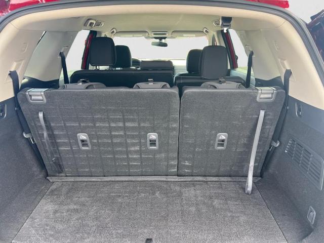 Photo of 2023 Scarlet Ember Nissan Pathfinder