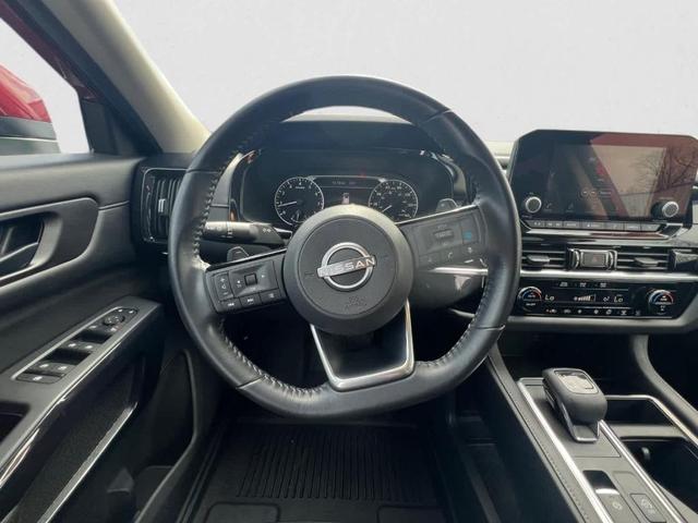 Photo of 2023 Scarlet Ember Nissan Pathfinder