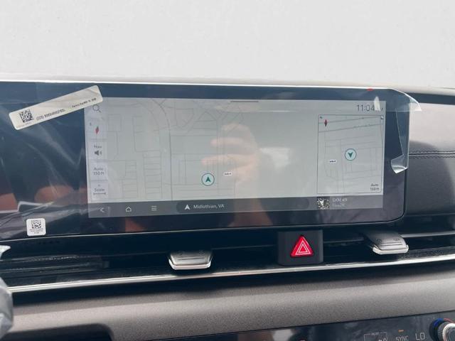 Photo of 2025 C7R Kia Carnival