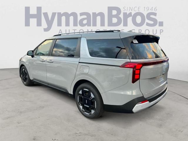 Photo of 2025 Metal Kia Carnival Hybrid