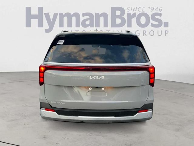 Photo of 2025 Metal Kia Carnival Hybrid