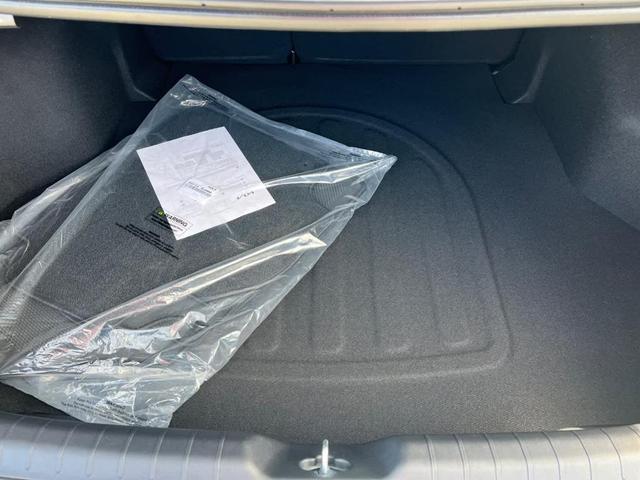 Photo of 2025 Snow White Pearl Kia K4