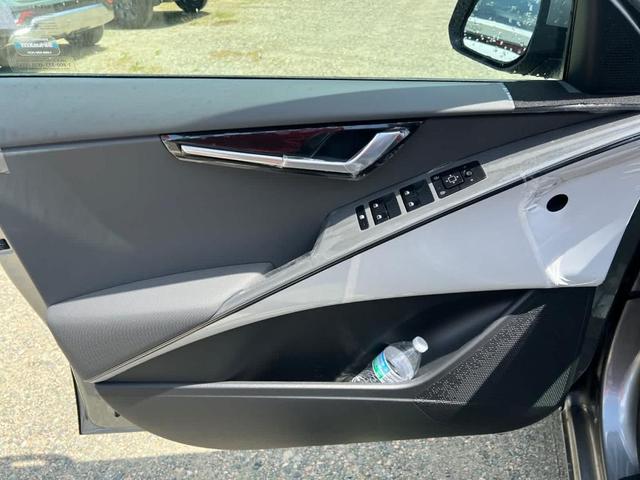 Photo of 2025 KLG Kia Niro