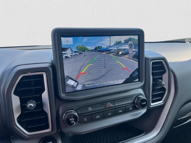 Photo of 2023 Iconic Silver Metallic Ford Bronco Sport