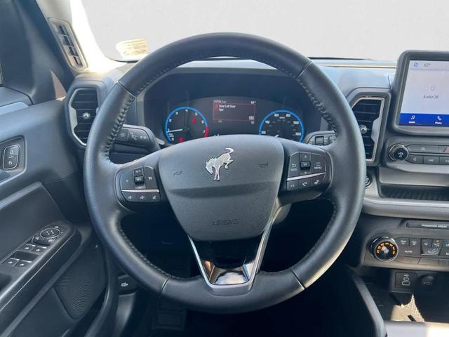 Photo of 2023 Iconic Silver Metallic Ford Bronco Sport