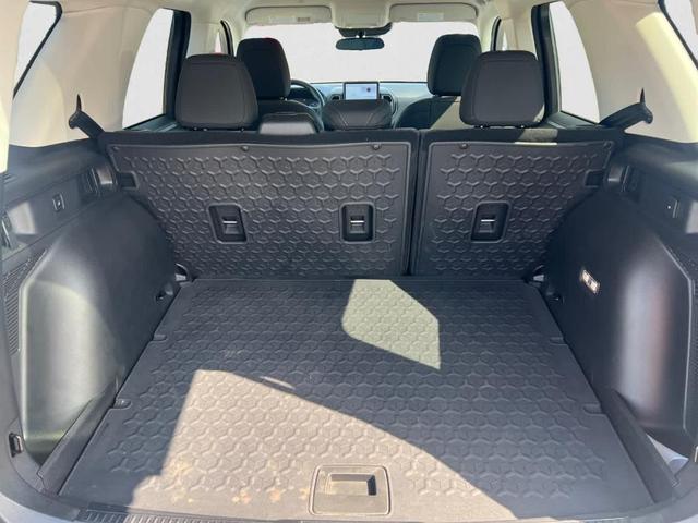 Photo of 2023 Iconic Silver Metallic Ford Bronco Sport