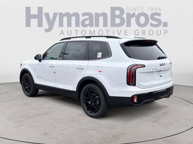 Photo of 2025 Glacial White Pearl Kia Telluride