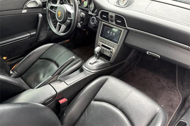 Photo of 2007 Arctic Silver Metallic Porsche 911