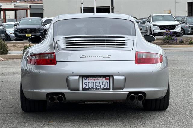 Photo of 2007 Arctic Silver Metallic Porsche 911