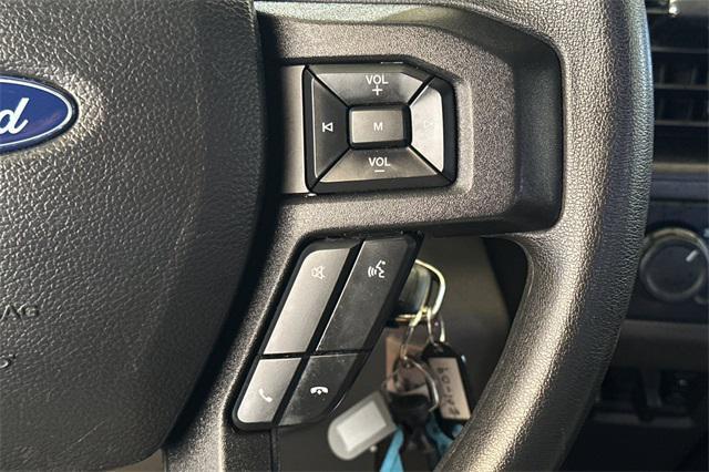 Photo of 2022 Oxford White Ford F-250