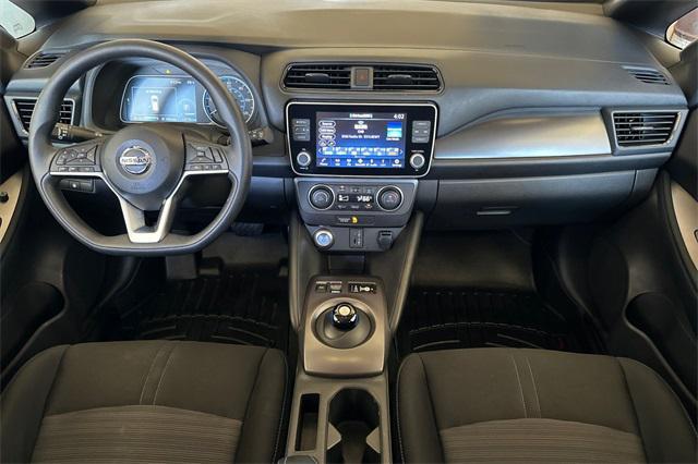 Photo of 2022 Gun Metallic Nissan Leaf