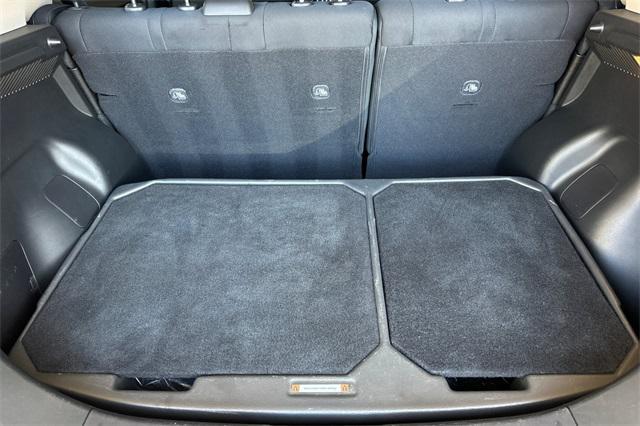 Photo of 2022 Gun Metallic Nissan Leaf