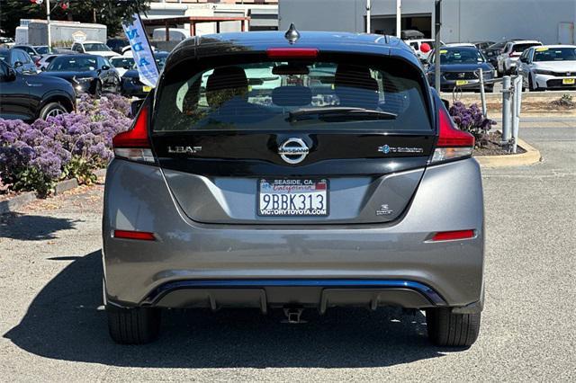 Photo of 2022 Gun Metallic Nissan Leaf