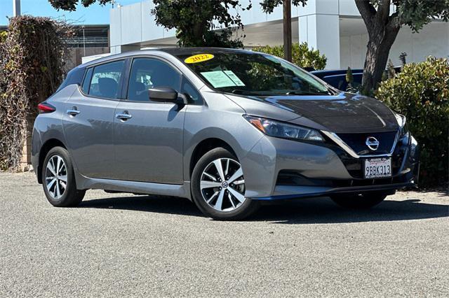 Photo of 2022 Gun Metallic Nissan Leaf