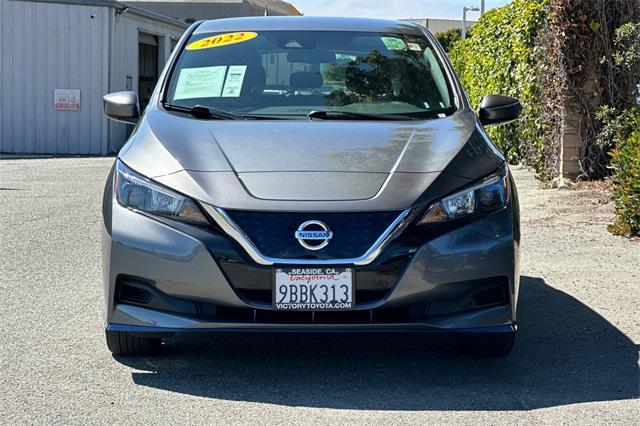 Photo of 2022 Gun Metallic Nissan Leaf