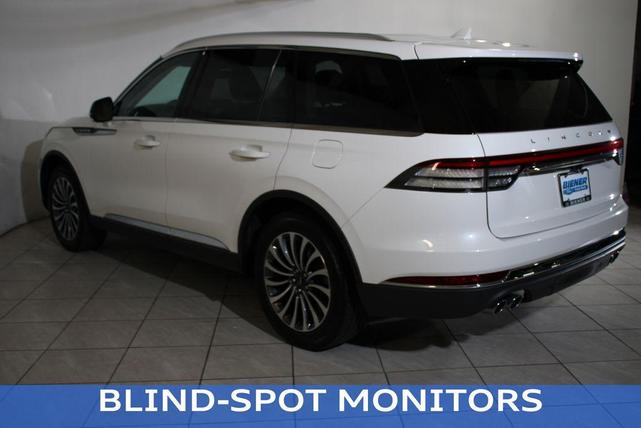 Photo of 2022 White Lincoln Aviator