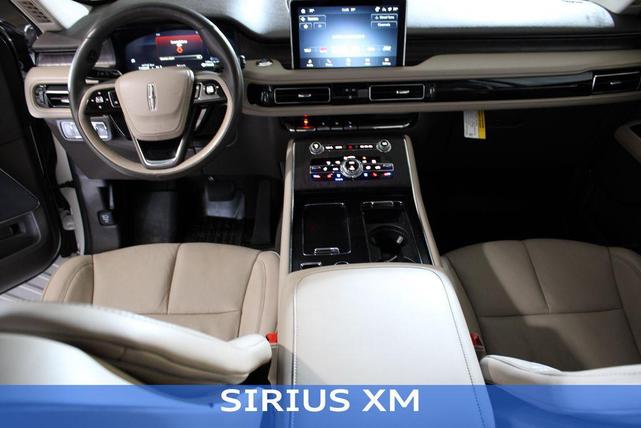 Photo of 2022 White Lincoln Aviator