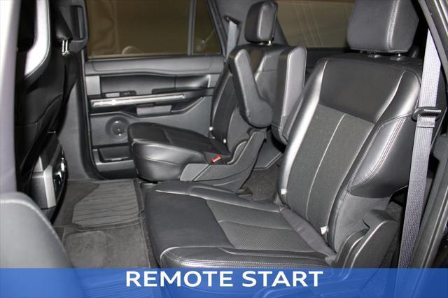 Photo of 2021 Agate Black Metallic Ford Expedition Max