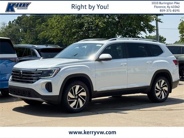 Photo of 2025 Opal White Pearl Effect Volkswagen Atlas