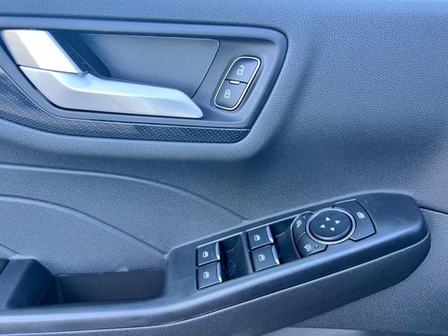 Photo of 2025 Blue Ford Escape
