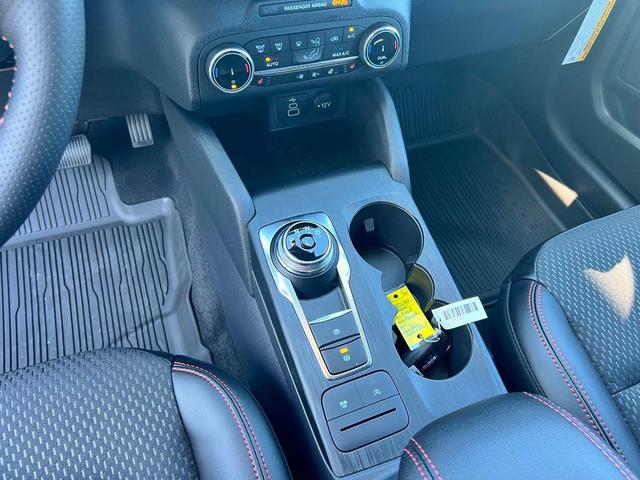 Photo of 2025 Blue Ford Escape