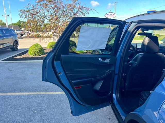 Photo of 2025 Blue Ford Escape