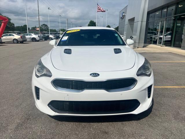 Photo of 2018 White Kia Stinger
