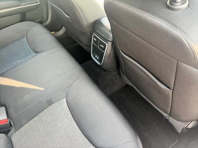 Photo of 2023 Silver Chrysler 300
