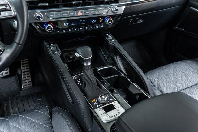 Photo of 2024 Wolf Gray Kia Telluride