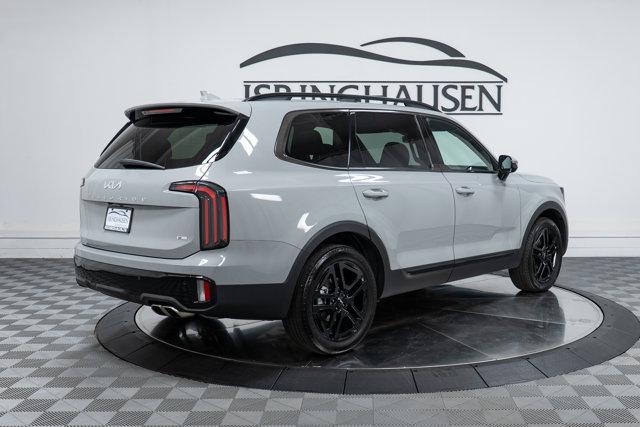Photo of 2024 Wolf Gray Kia Telluride