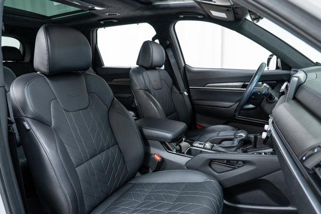 Photo of 2024 Wolf Gray Kia Telluride