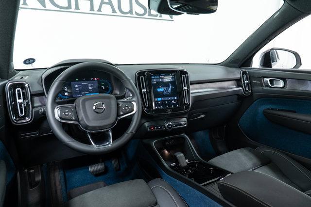 Photo of 2023 Silver Dawn Metallic Volvo XC40 Recharge Pure Electric
