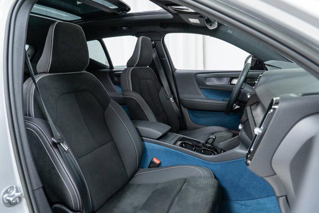 Photo of 2023 Silver Dawn Metallic Volvo XC40 Recharge Pure Electric