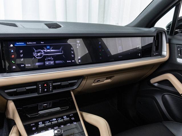 Photo of 2024 White Porsche Cayenne