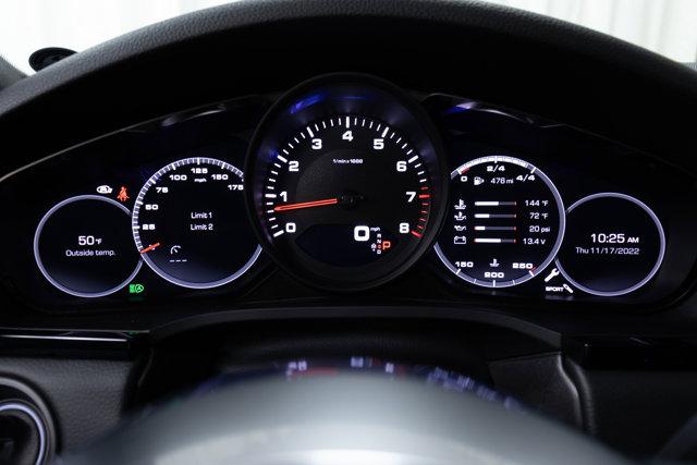 Photo of 2021 White Porsche Cayenne