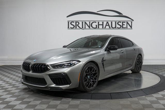 2022 BMW M8
