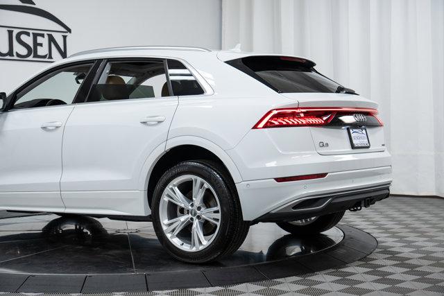 Photo of 2019 Glacier White Metallic Audi Q8