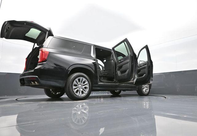 Photo of 2024 Onyx Black GMC Yukon XL