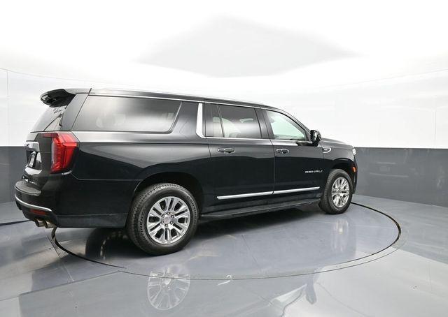 Photo of 2024 Onyx Black GMC Yukon XL