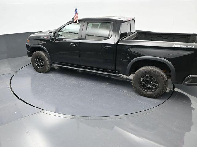 Photo of 2023 Black Chevrolet Silverado 1500