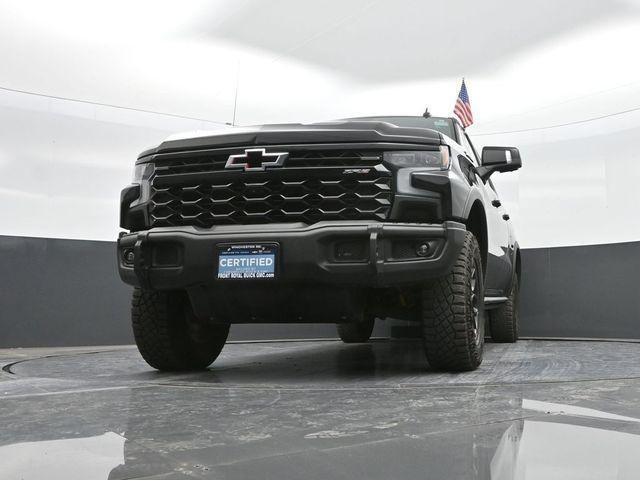Photo of 2023 Black Chevrolet Silverado 1500
