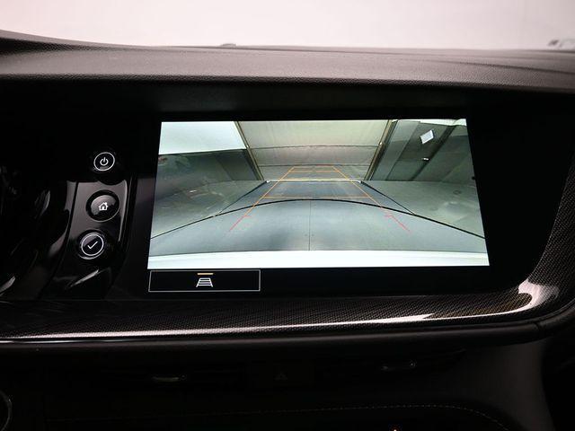 Photo of 2022 Summit White Buick Envision