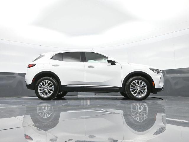 Photo of 2022 Summit White Buick Envision