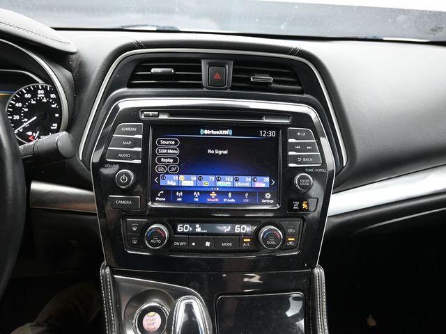 Photo of 2022 Brilliant Silver Metallic Nissan Maxima