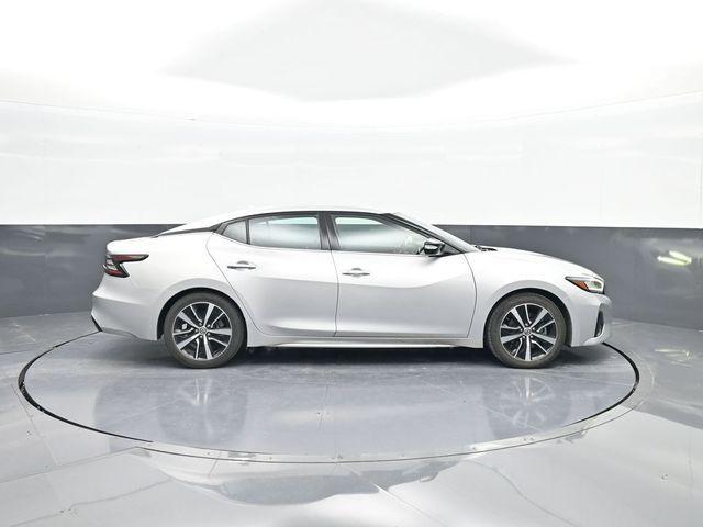 Photo of 2022 Brilliant Silver Metallic Nissan Maxima