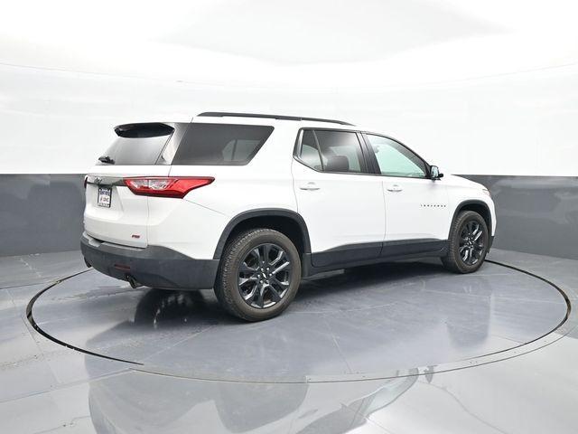 Photo of 2018 Summit White Chevrolet Traverse