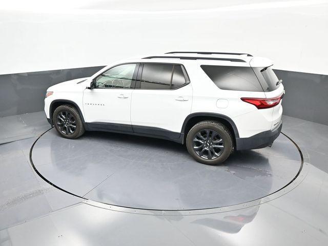 Photo of 2018 Summit White Chevrolet Traverse