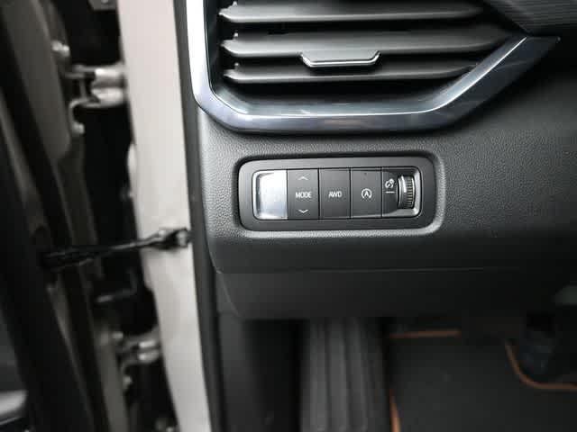 Photo of 2026 Metallic GMC Acadia