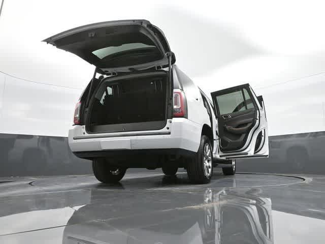 Photo of 2019 Summit White GMC Yukon