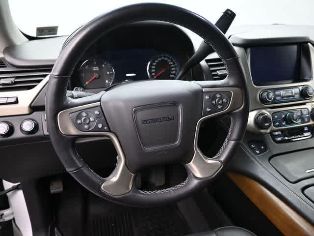 Photo of 2019 Summit White GMC Yukon